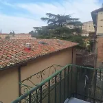 Il Pezzetto A Apartment *